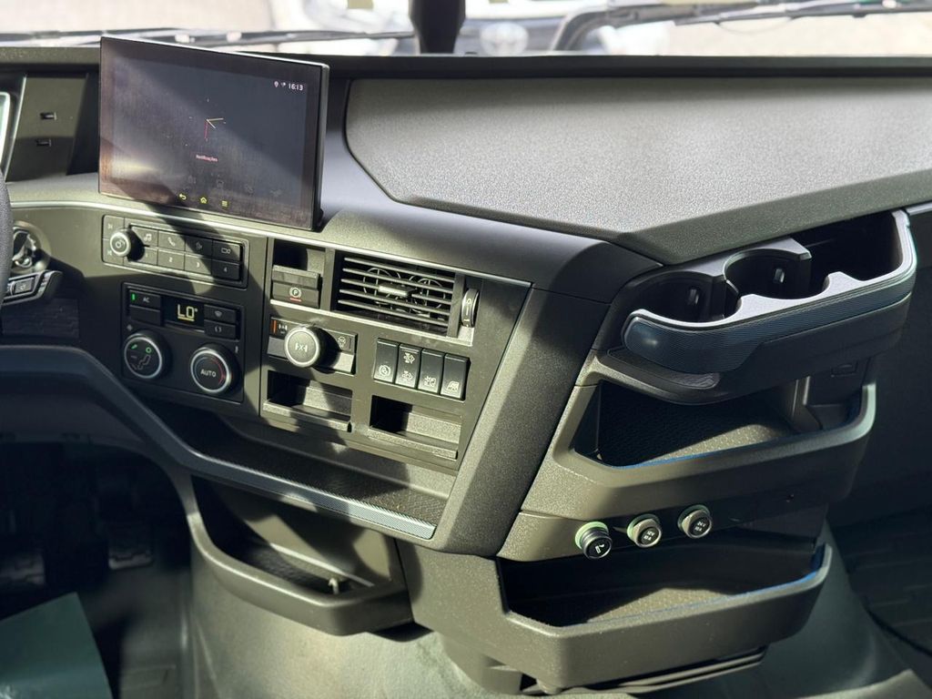 VOLVO FH 540 GLOBETROTTER – 6X4 de Loja Zero 1 no Paraná