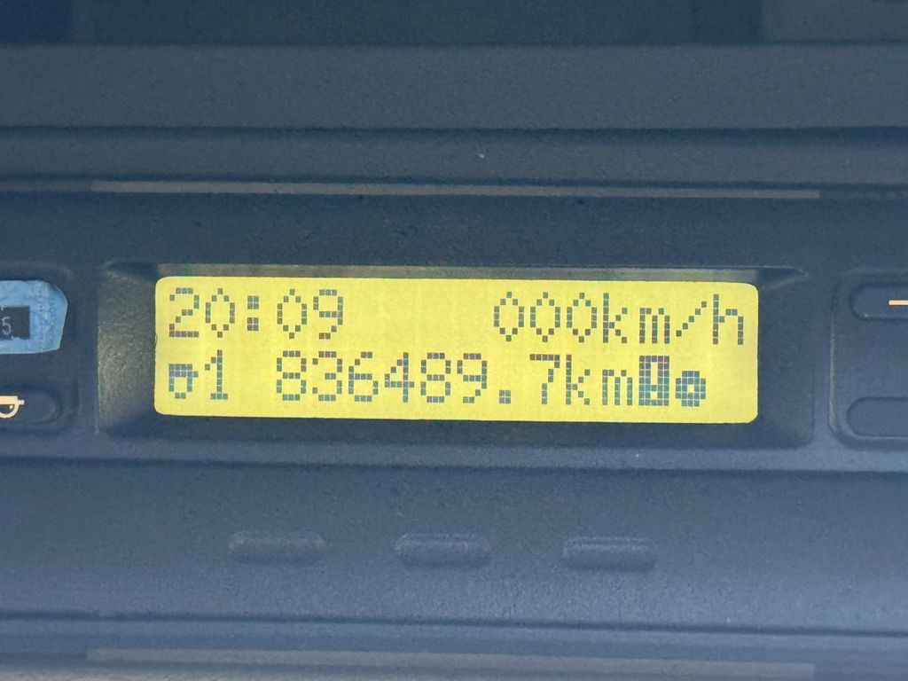 VOLVO FMX 460 – 6×4 de Loja Zero 1 no Paraná