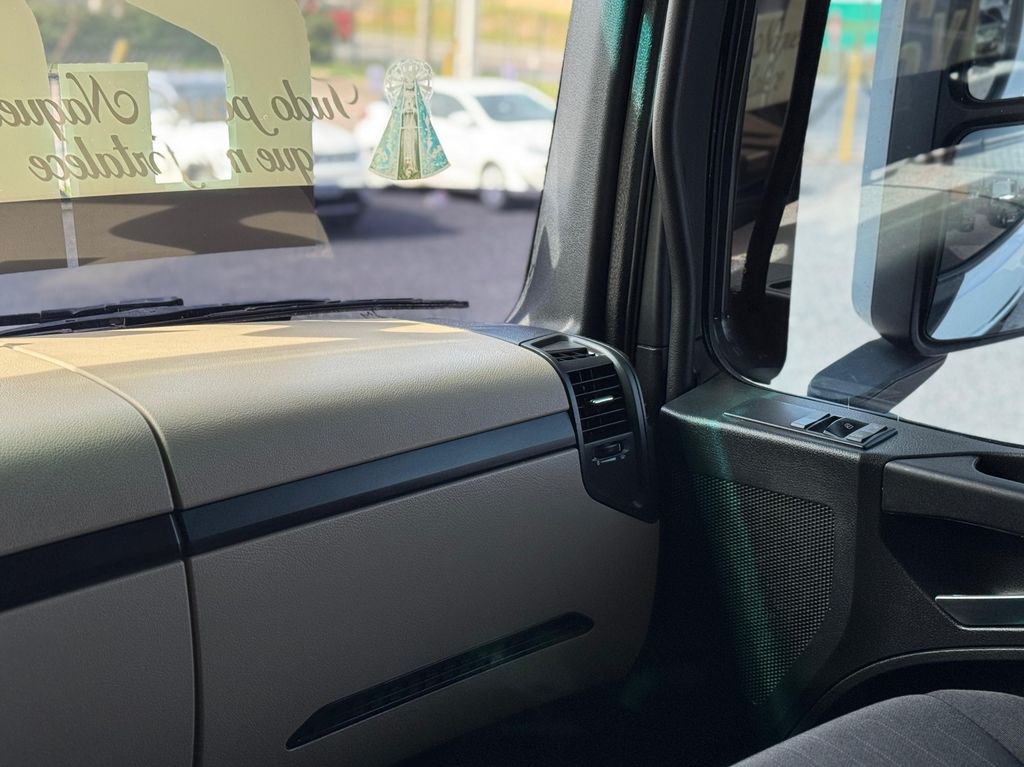 Mercedes-Benz New Actros 2651 – 6×4 de Loja Zero 1 no Paraná