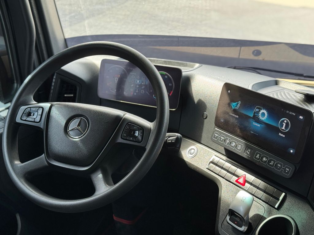 Mercedes-Benz New Actros 2651 – 6×4 de Loja Zero 1 no Paraná