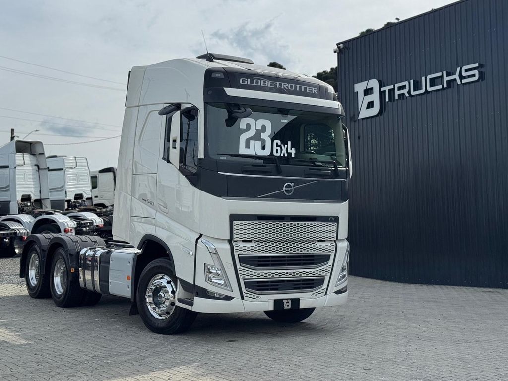 VOLVO FH 540 GLOBETROTTER – 6X4 de Loja Zero 1 no Paraná