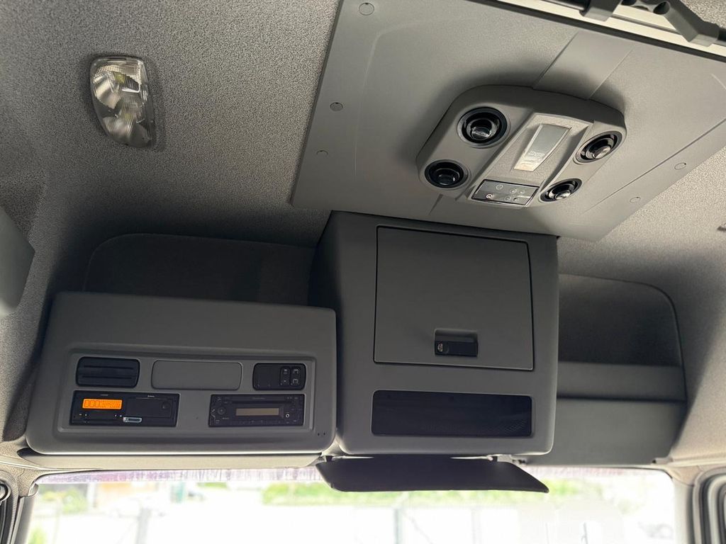 MERCEDES-BENZ Atego 3030 – 8×2 de Loja Zero 1 no Paraná