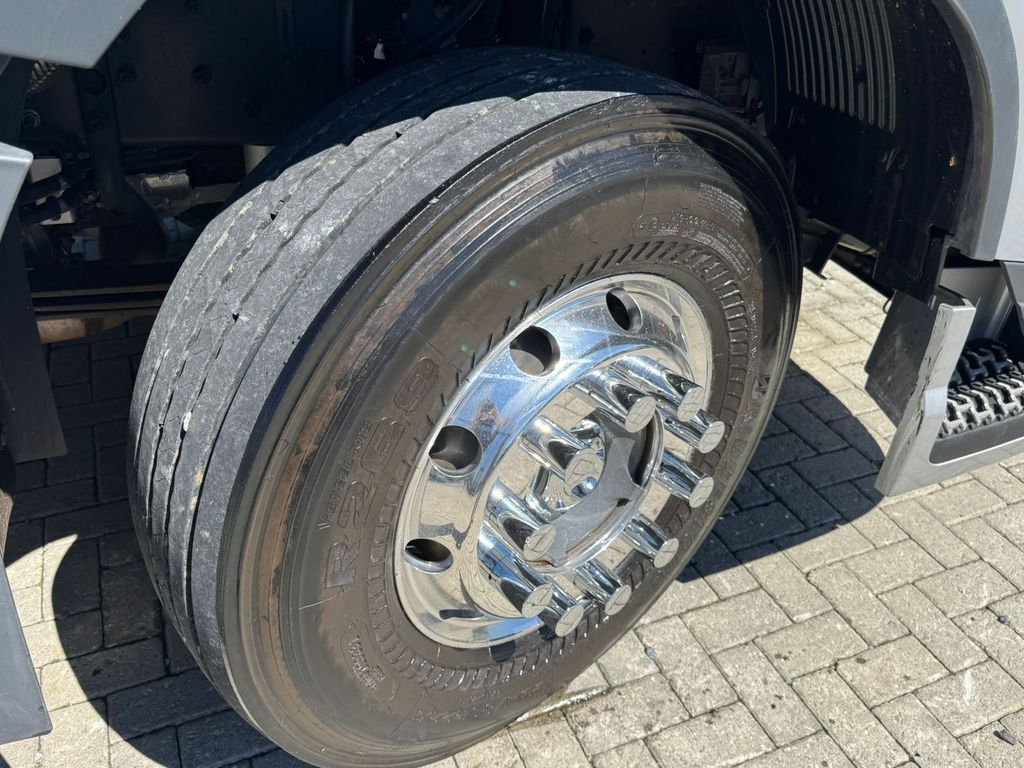 VOLVO FH540 GLOBETROTTER – 6X4 de Loja Zero 1 no Paraná