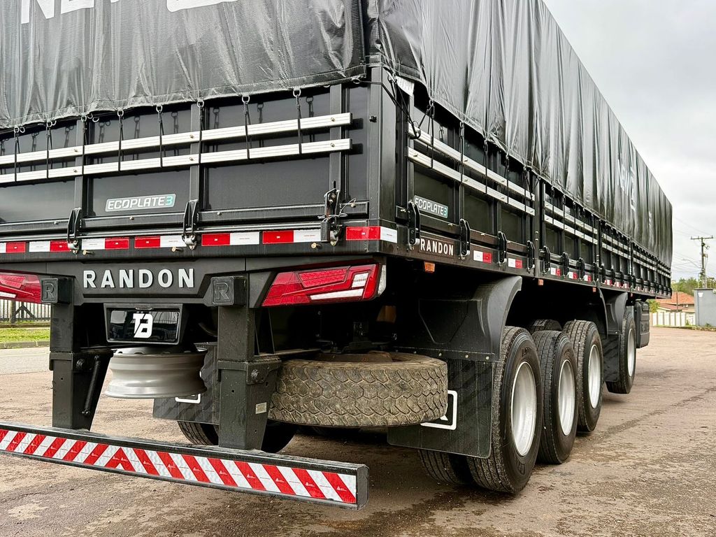 CARRETA GRANELEIRA 4º EIXO Randon de Loja Zero 1 no Paraná