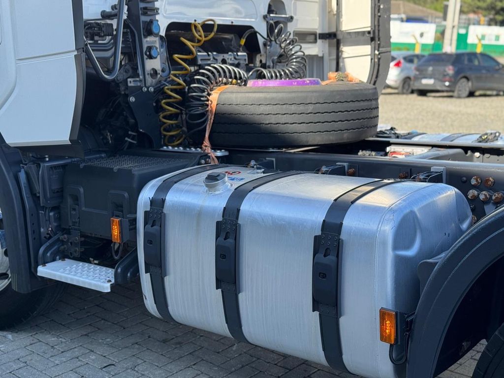 SCANIA R450 – 6×2 de Loja Zero 1 no Paraná