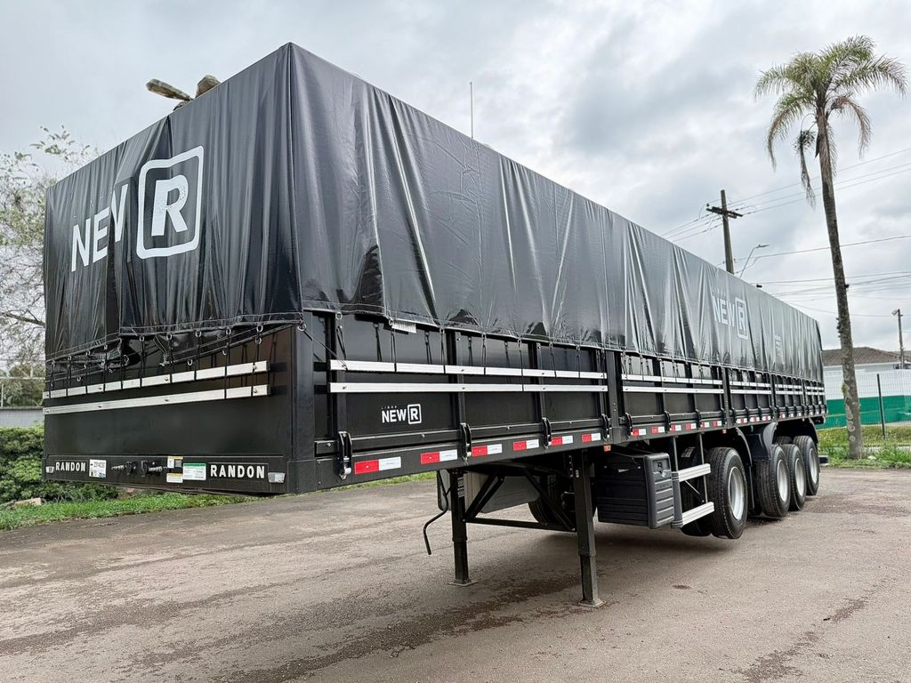 CARRETA GRANELEIRA 4º EIXO Randon de Loja Zero 1 no Paraná