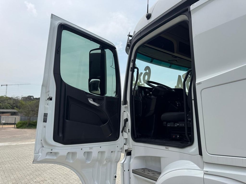 MERCEDES-BENZ Actros 2553 – 6×2 de Loja Zero 1 no Paraná