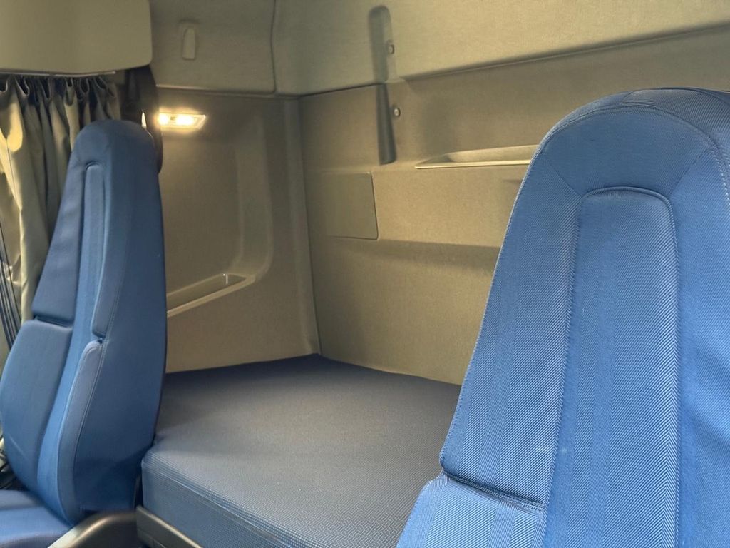 VOLVO FH540 GLOBETROTTER – 6X4 de Loja Zero 1 no Paraná