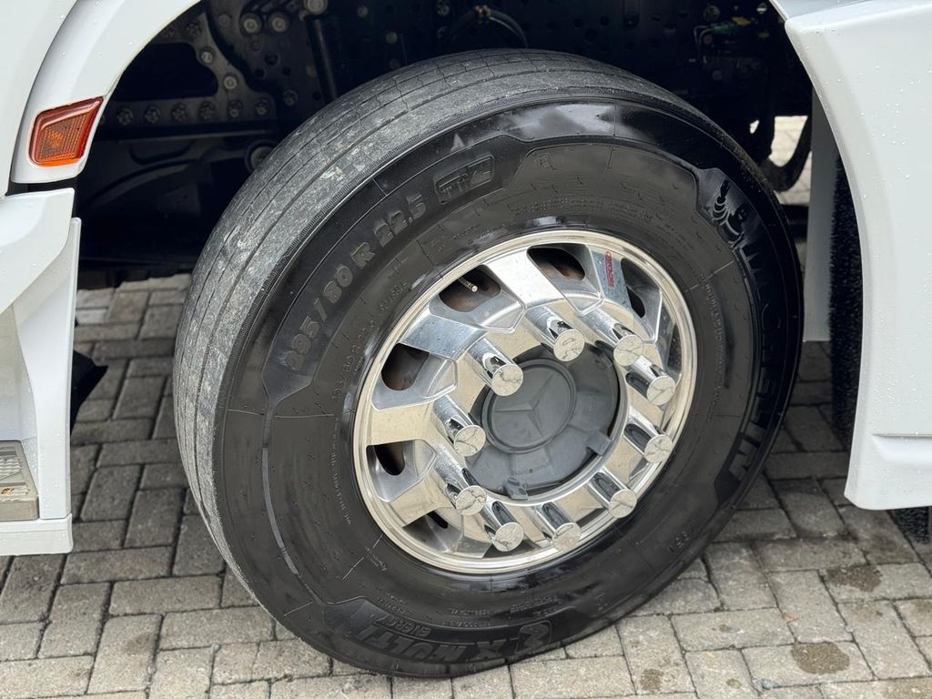 MERCEDES-BENZ Actros 2553 -6×2 de teste1234 teste1234 no Paraná