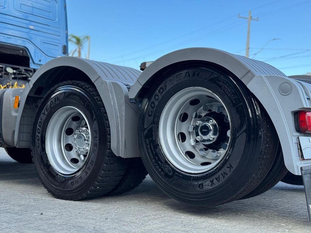 MERCEDES-BENZ Axor 2536 – 6×2 de teste1234 teste1234 no Paraná