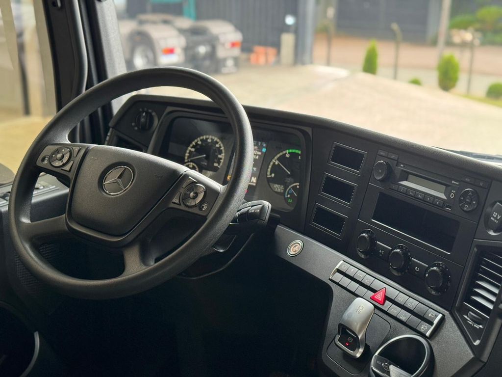 MERCEDES-BENZ Actros 2548 – 6×2 de teste1234 teste1234 no Paraná