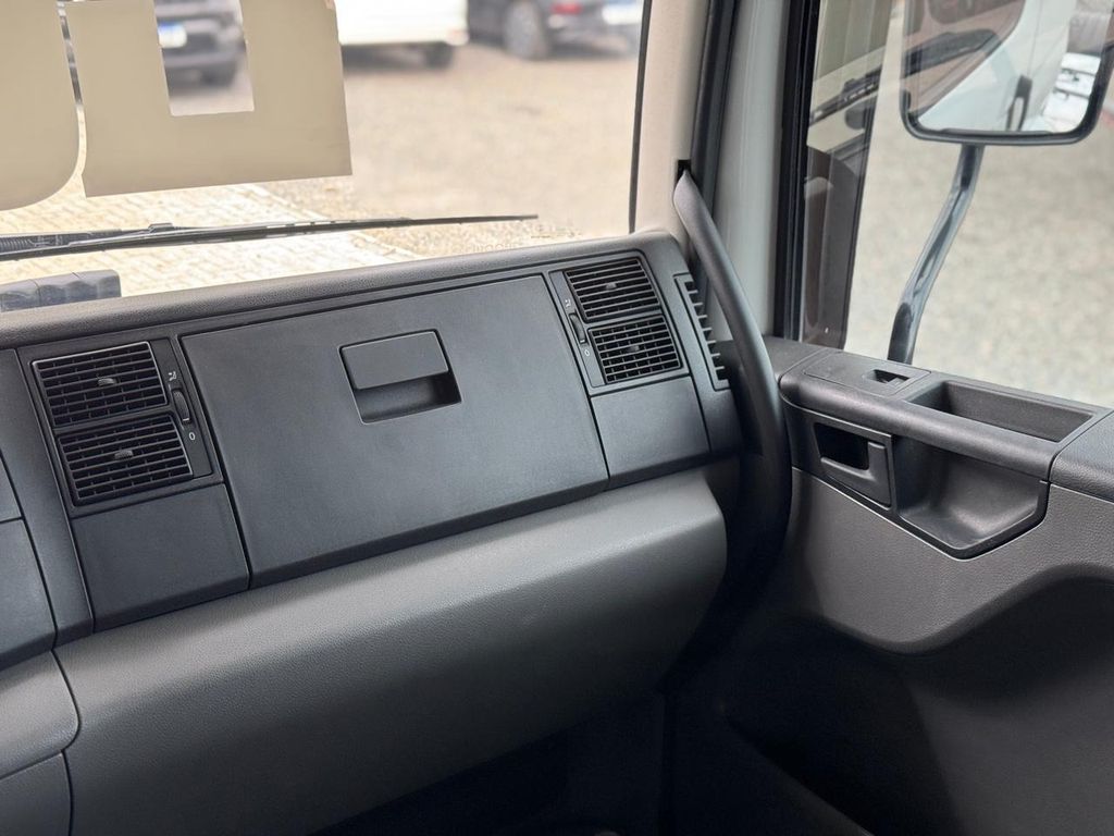 VOLKSWAGEN 20-480 Constellation – 4×2 de teste1234 teste1234 no Paraná