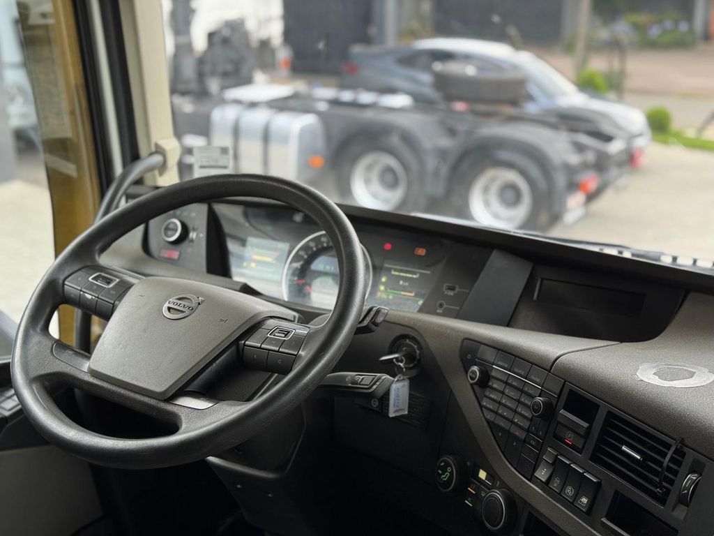 VOLVO FH 420 – 4×2 de teste1234 teste1234 no Paraná