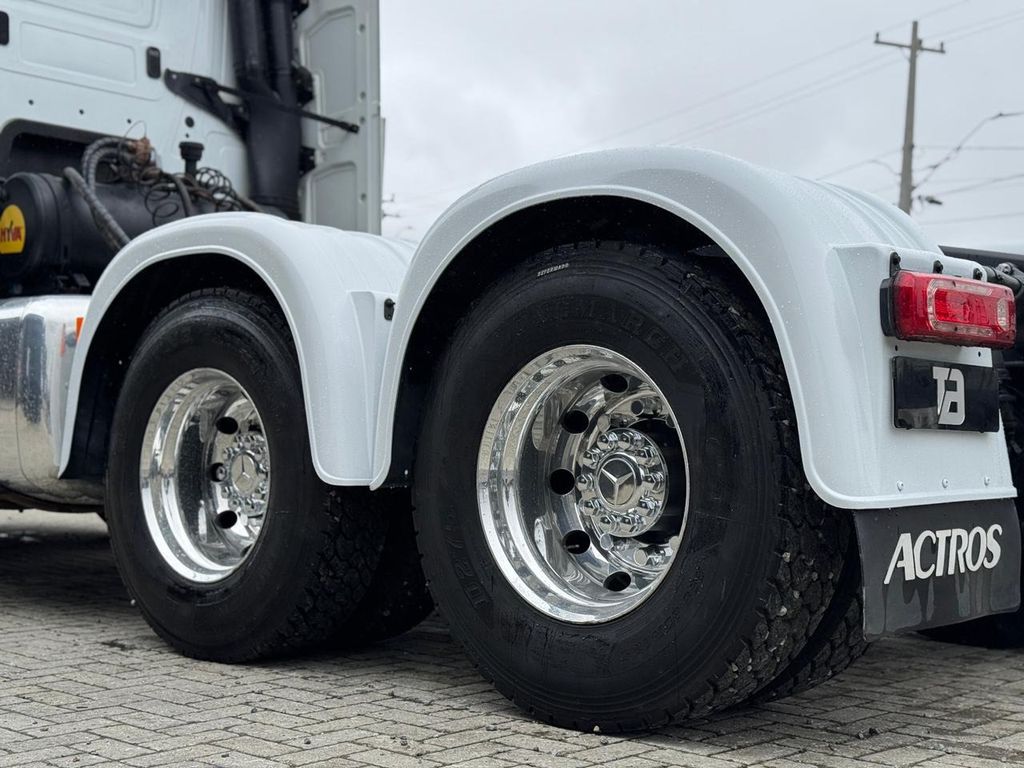 MERCEDES-BENZ Actros 2651- 6×4 c/ Retarder de teste1234 teste1234 no Paraná