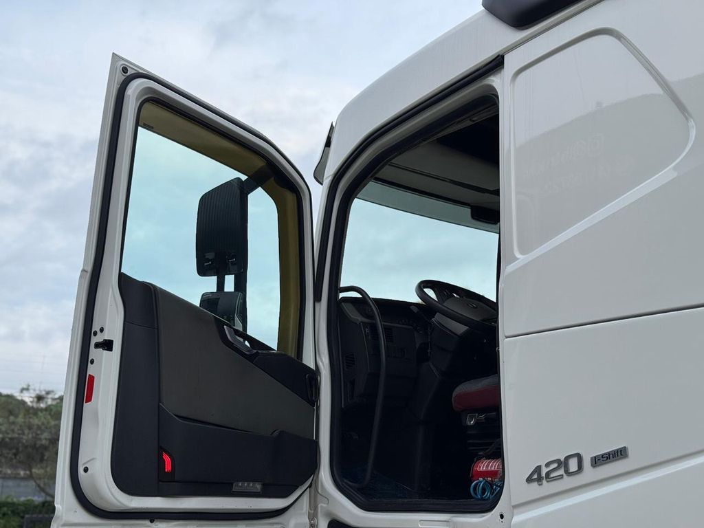 VOLVO FH 420 – 4×2 de teste1234 teste1234 no Paraná