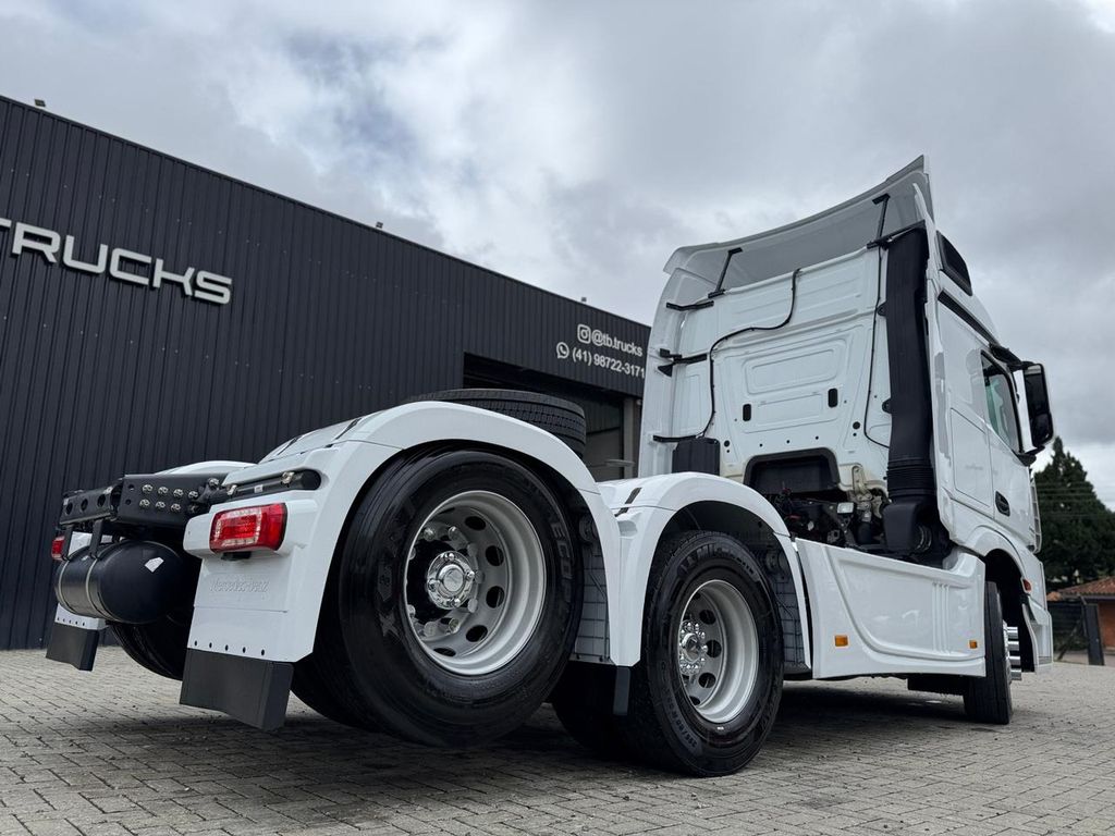 MERCEDES-BENZ Actros 2553 -6×2 de teste1234 teste1234 no Paraná