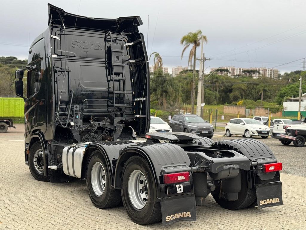 SCANIA R500 – 6×4 de teste1234 teste1234 no Paraná