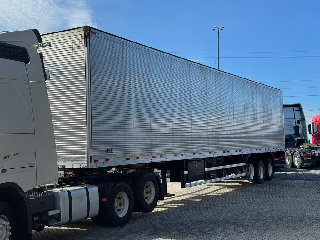 Báu Randon 30 Paletes- 2025 de teste1234 teste1234 no Paraná