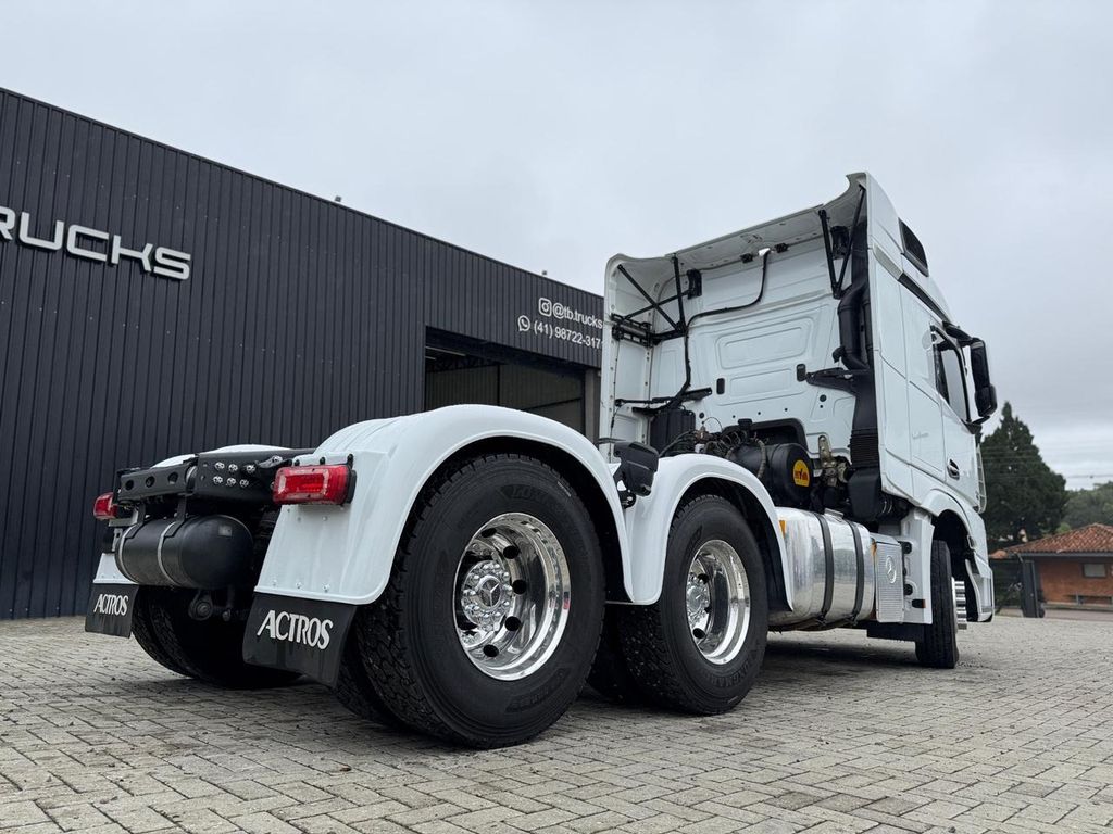 MERCEDES-BENZ Actros 2651- 6×4 c/ Retarder de teste1234 teste1234 no Paraná
