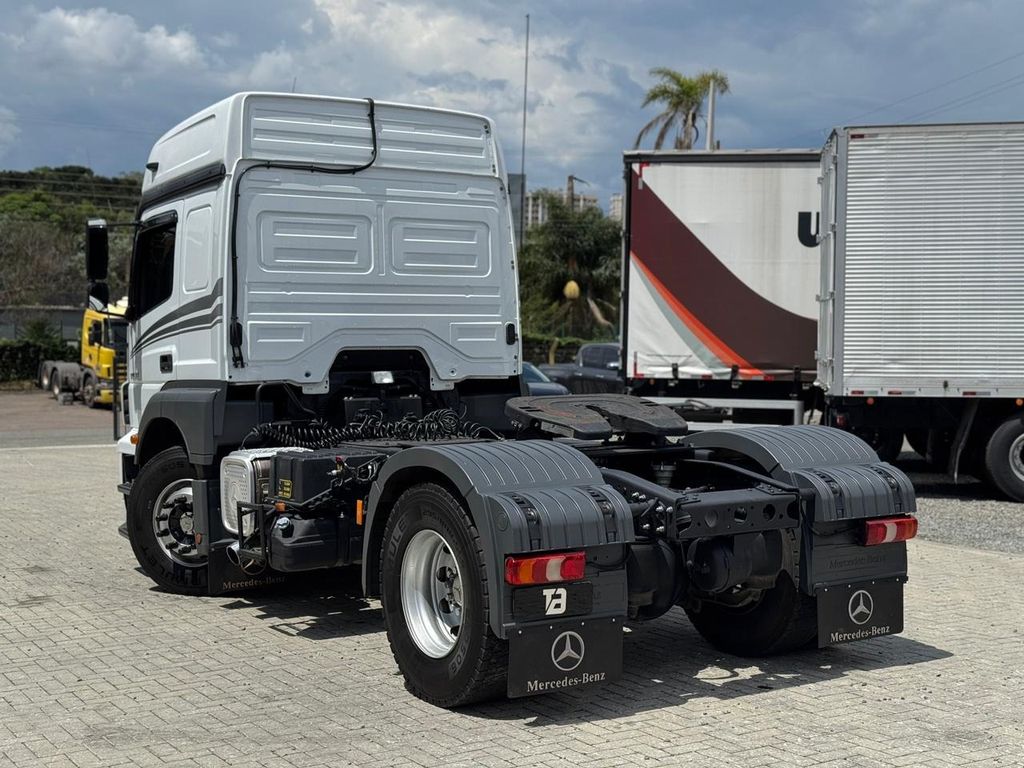MERCEDES-BENZ Axor 1933 – 4×2 de teste1234 teste1234 no Paraná