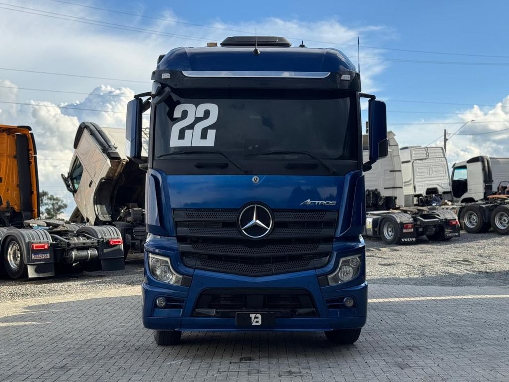 MERCEDES-BENZ Actros 2548 – 6×2 de teste1234 teste1234 no Paraná