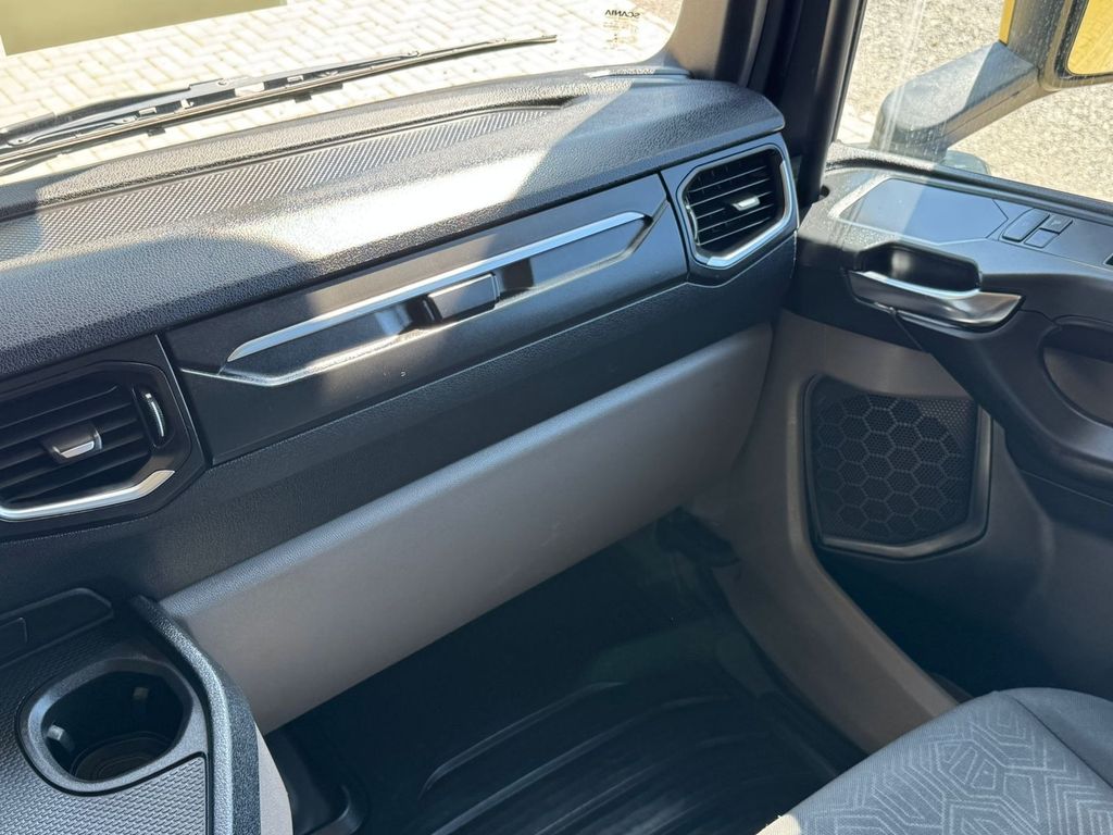 SCANIA R450 – 6×2 de teste1234 teste1234 no Paraná