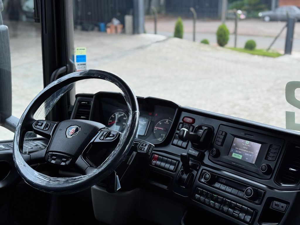 SCANIA R460 – 6×2 de teste1234 teste1234 no Paraná