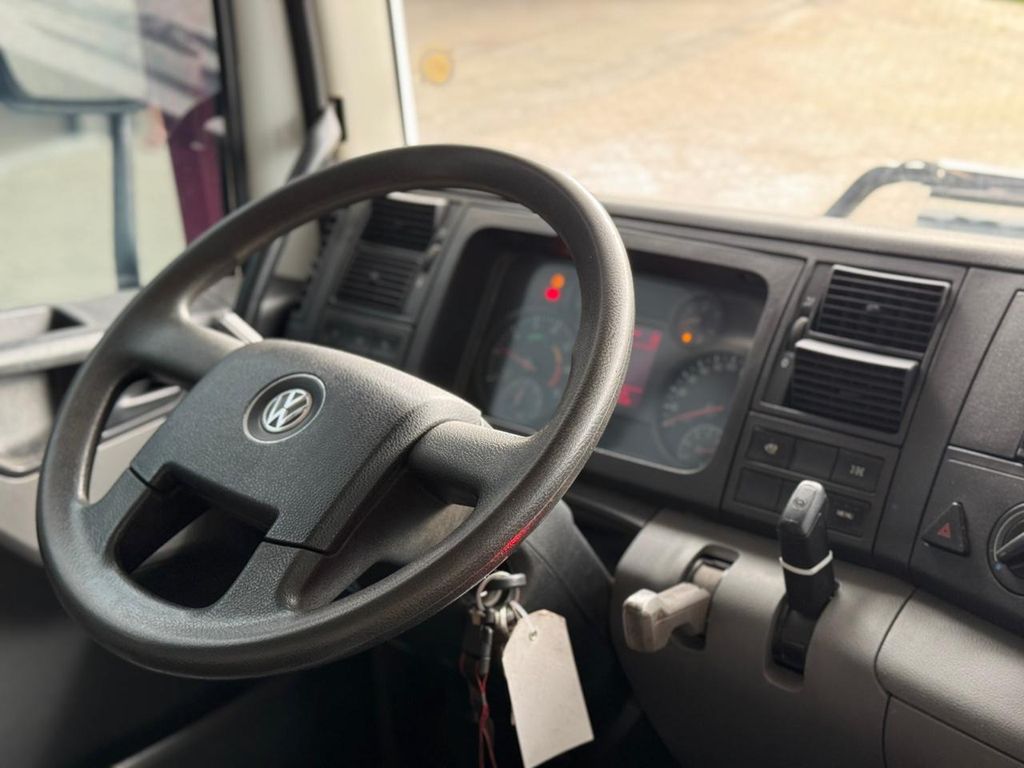 VOLKSWAGEN 31-280 E Constel. 6×4 de teste1234 teste1234 no Paraná