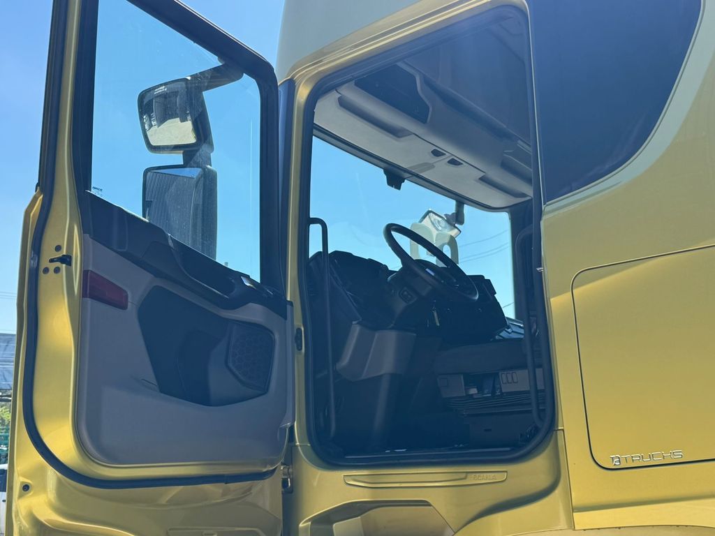 SCANIA R450 – 6×2 de teste1234 teste1234 no Paraná