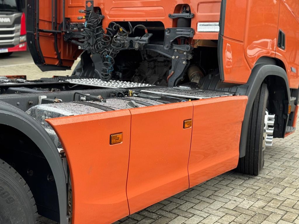 SCANIA R460 – 6×2 de teste1234 teste1234 no Paraná