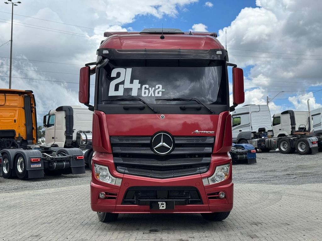 MERCEDES-BENZ Actros 2548 – 6×2 de teste1234 teste1234 no Paraná