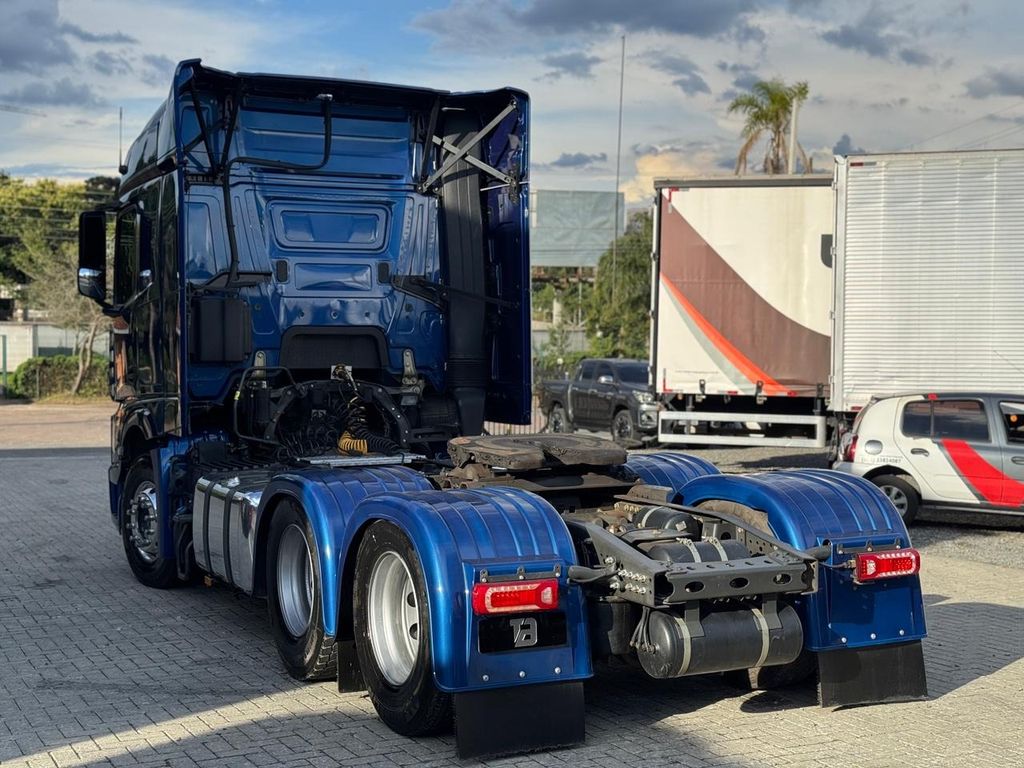 MERCEDES-BENZ Actros 2548 – 6×2 de teste1234 teste1234 no Paraná
