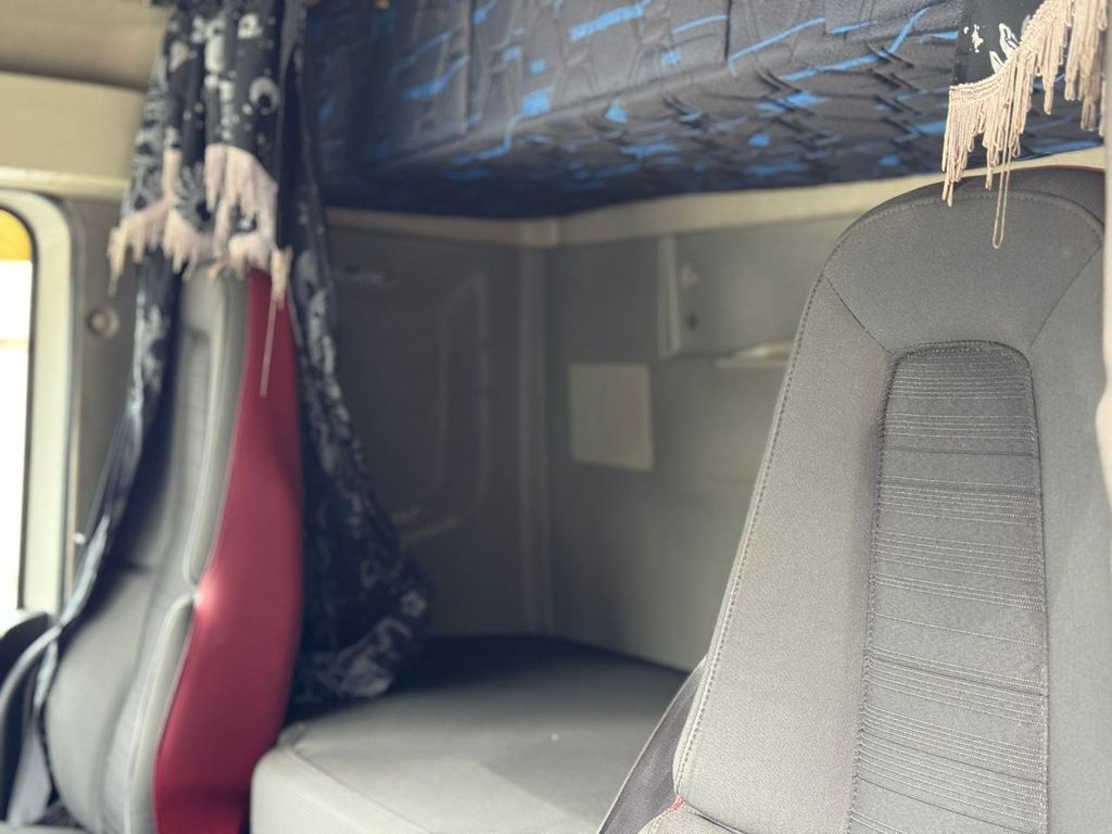 VOLVO FH 420 – 4×2 de teste1234 teste1234 no Paraná