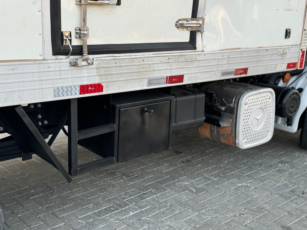 MERCEDES-BENZ Accelo 1016 – 3/4 de teste1234 teste1234 no Paraná