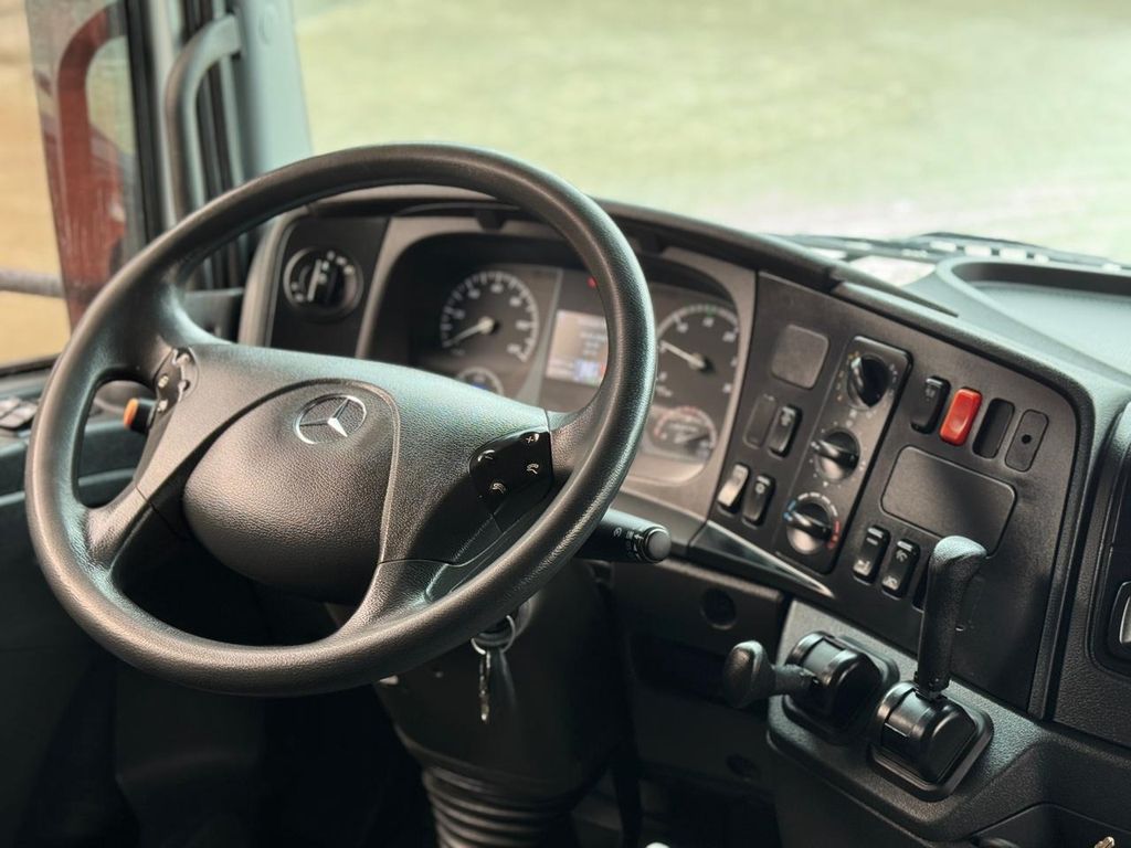 MERCEDES-BENZ Axor 1933 – 4×2 de teste1234 teste1234 no Paraná