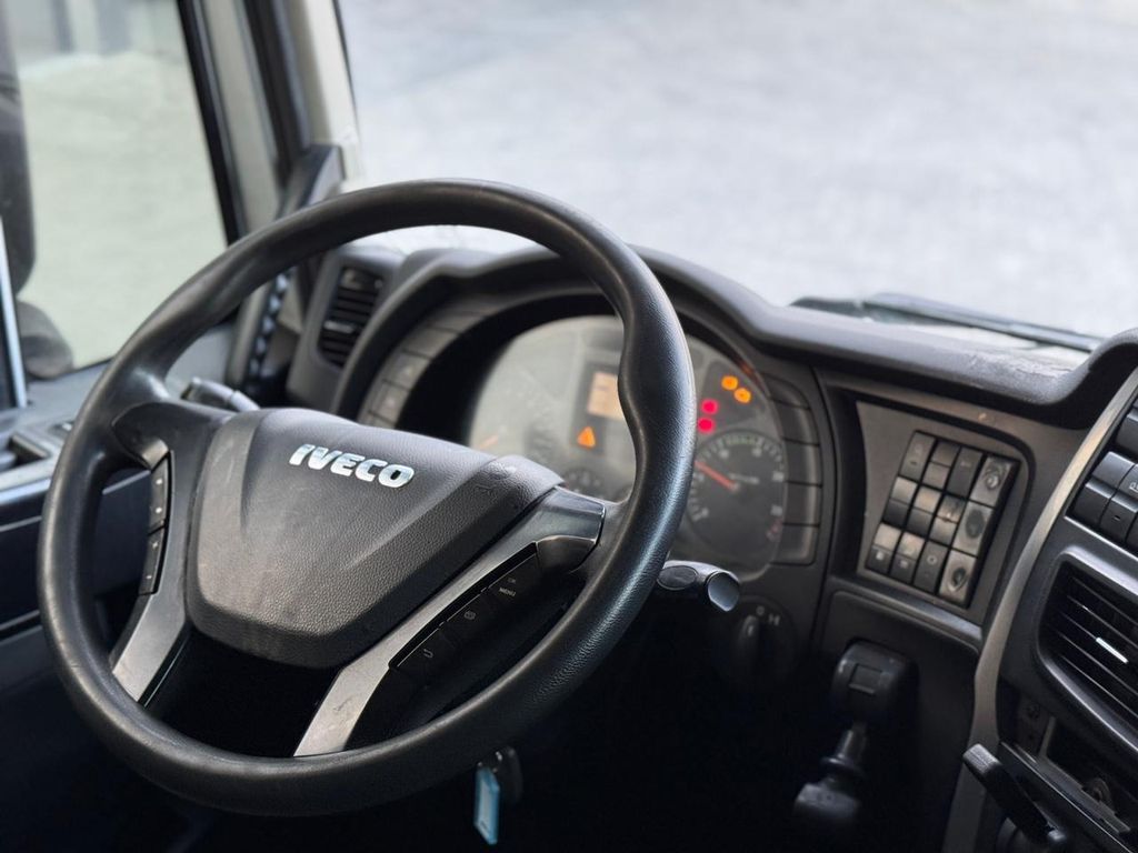 IVECO STRALIS HI-WAY – 6×2 de teste1234 teste1234 no Paraná