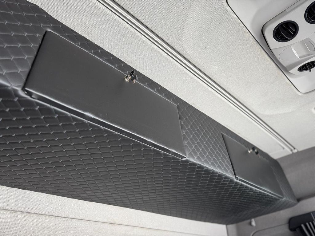 SCANIA R450 – 6×2 de teste1234 teste1234 no Paraná