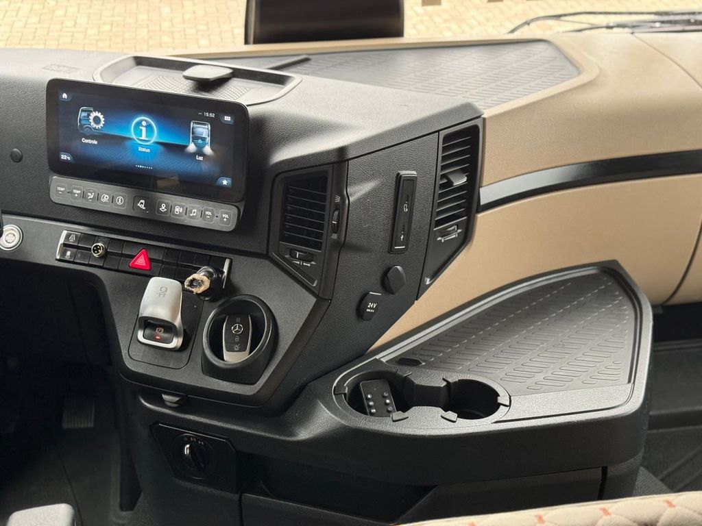 MERCEDES-BENZ Actros 2651- 6×4 c/ Retarder de teste1234 teste1234 no Paraná