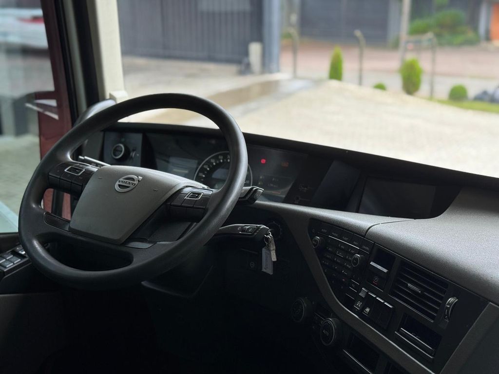 VOLVO FH-540 – 6×4 de teste1234 teste1234 no Paraná