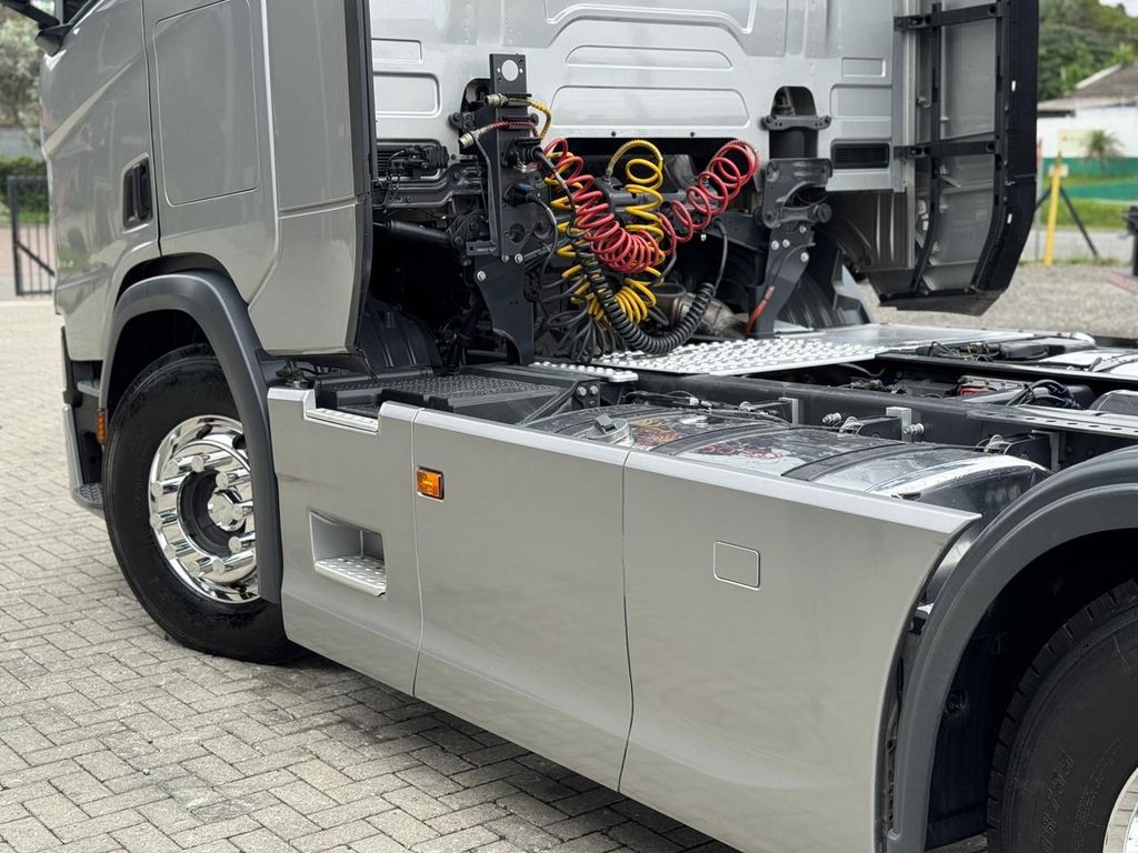 SCANIA R-460 – 4×2 de teste1234 teste1234 no Paraná