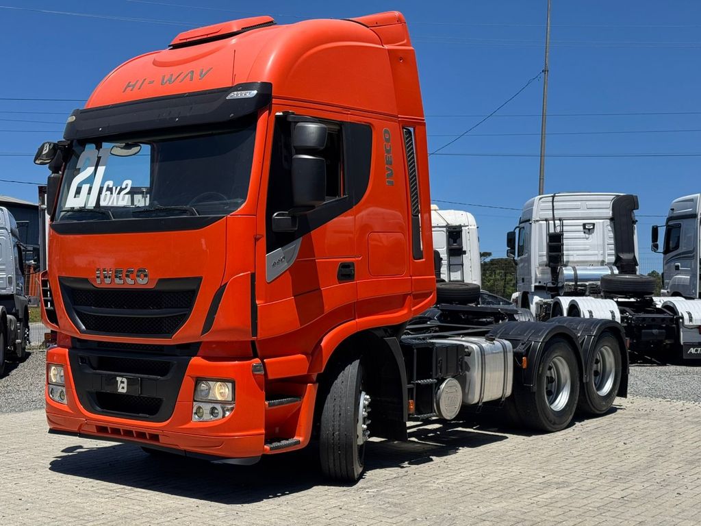 IVECO STRALIS HI-WAY – 6×2 de teste1234 teste1234 no Paraná