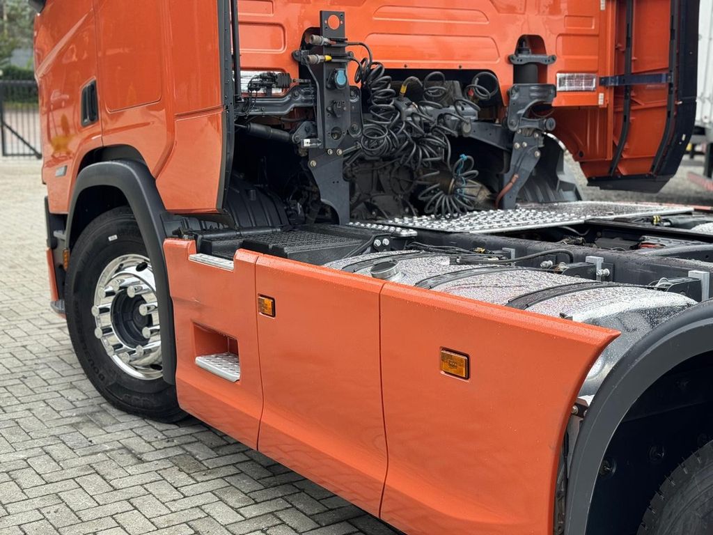 SCANIA R460 – 6×2 de teste1234 teste1234 no Paraná