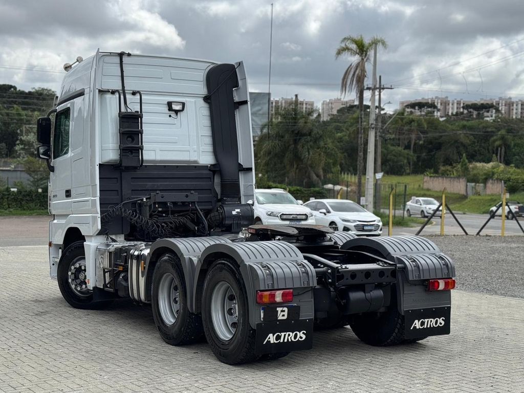 MERCEDES-BENZ Actros 2651 Megaspace – 6×4 de teste1234 teste1234 no Paraná
