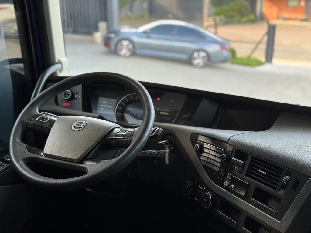 VOLVO FH 540 – 6×4 de teste1234 teste1234 no Paraná