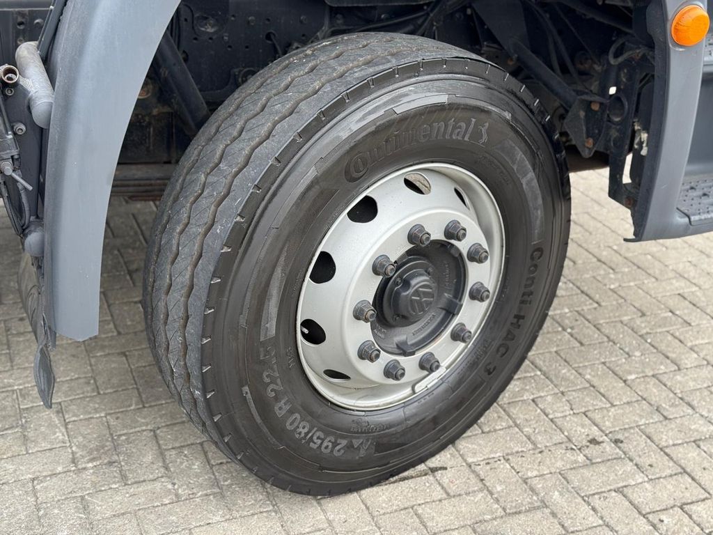 VOLKSWAGEN 31-280 E Constel. 6×4 de teste1234 teste1234 no Paraná