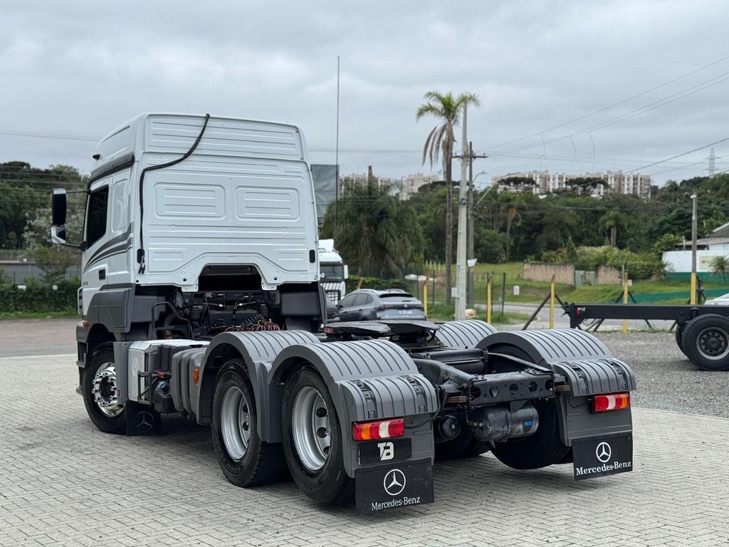 MERCEDES-BENZ Axor 2536 – 6×2 de teste1234 teste1234 no Paraná