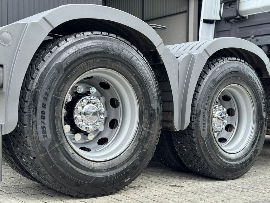 MERCEDES-BENZ Actros 2651 Megaspace – 6×4 de teste1234 teste1234 no Paraná