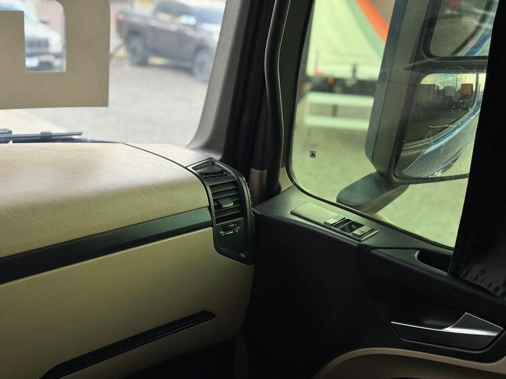 MERCEDES-BENZ Actros 2548 – 6×2 de teste1234 teste1234 no Paraná