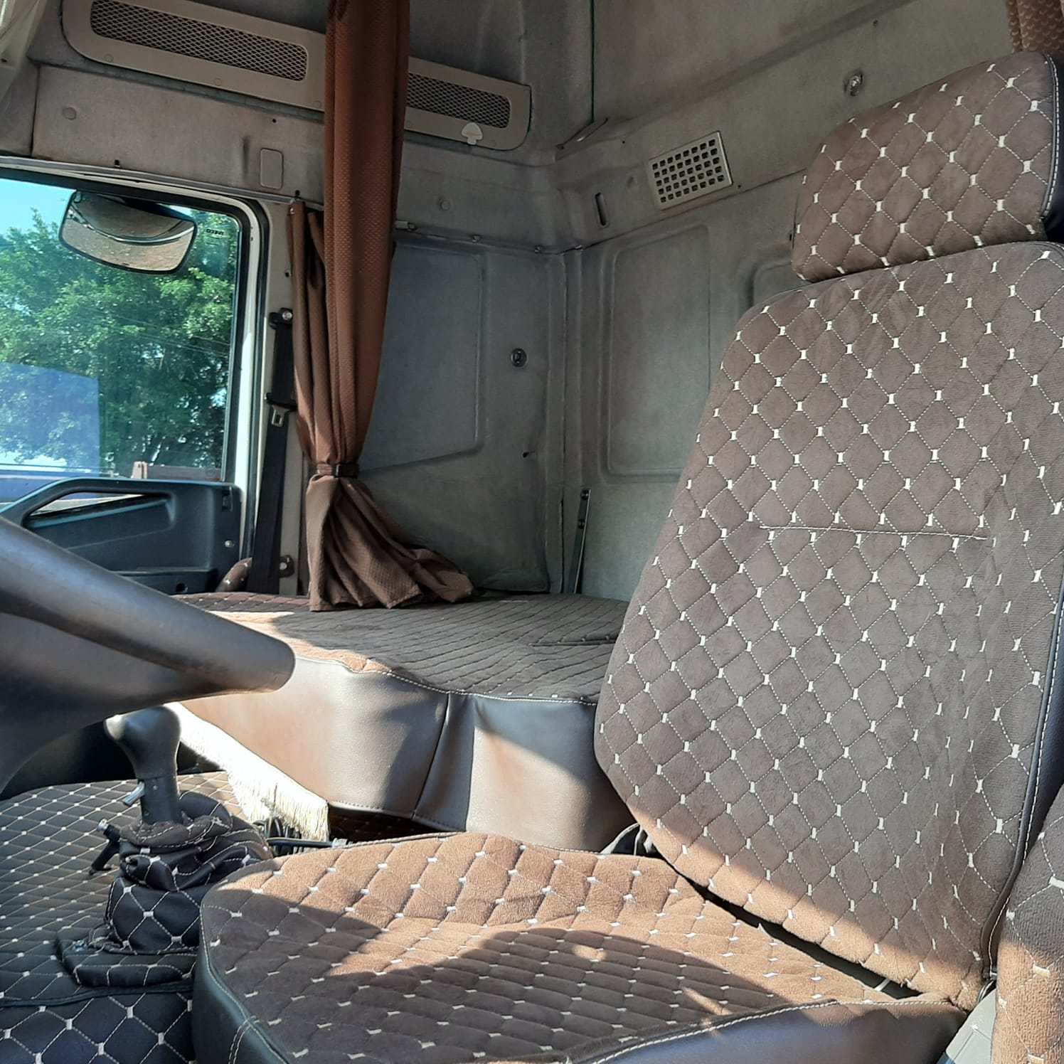 CAVALO MECÂNICO IVECO STRALIS 380 2008/2008 de MegaTruck MS no Mato Grosso do Sul