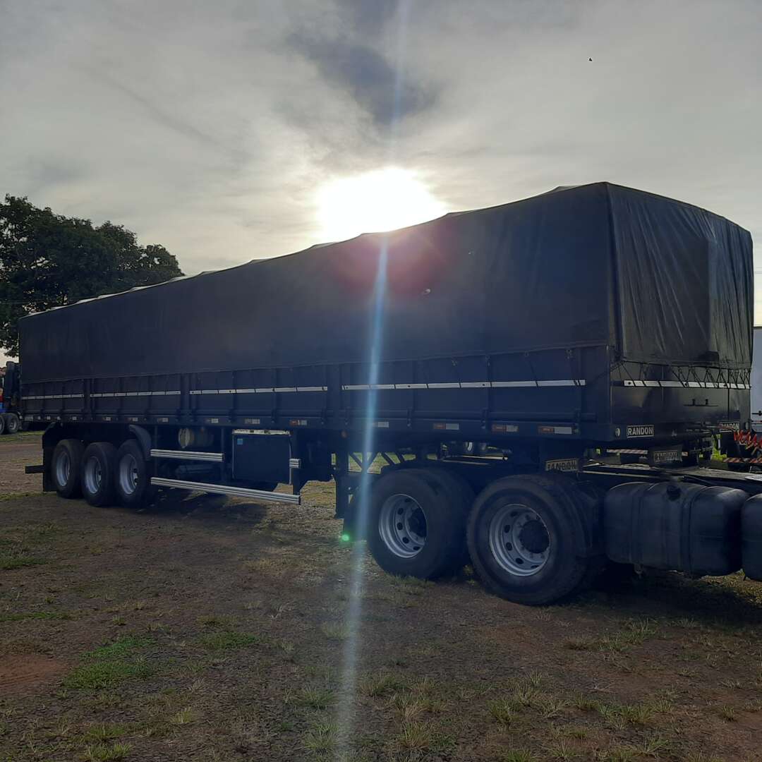 LS Graneleira Randon de MegaTruck MS no Mato Grosso do Sul